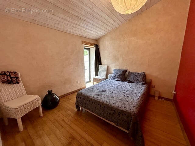 Maison à FRONTENAY-ROHAN-ROHAN