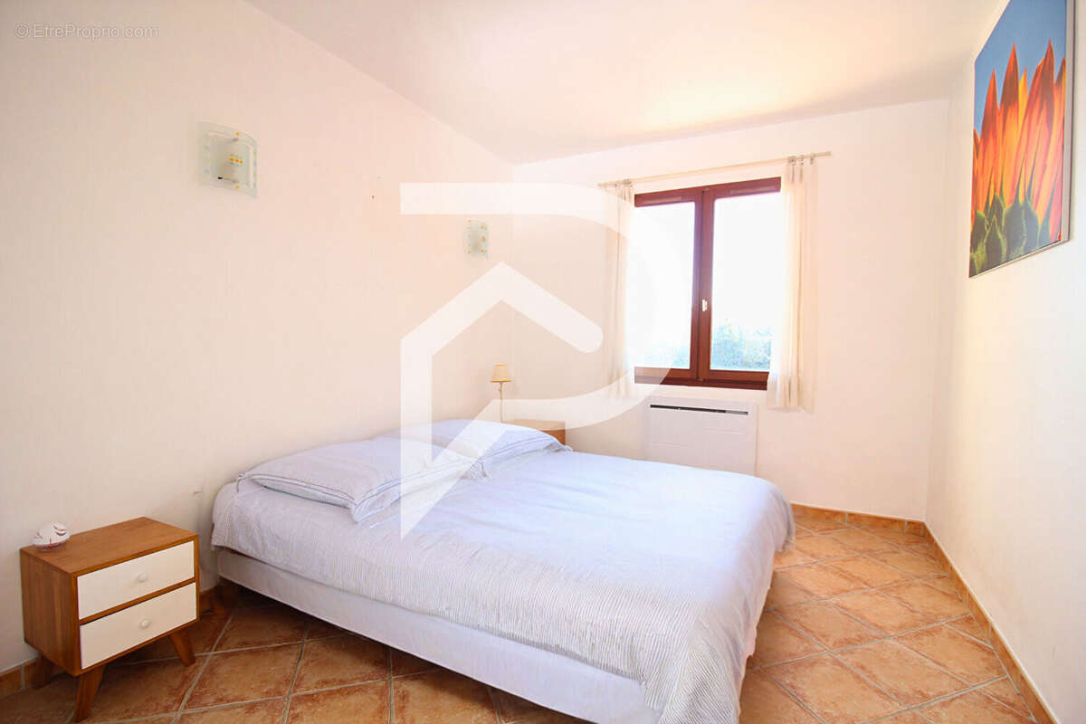 Maison à SAINT-GILLES