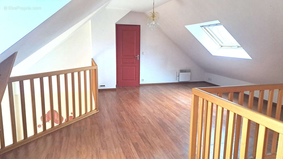 Maison à JUIGNE-SUR-LOIRE