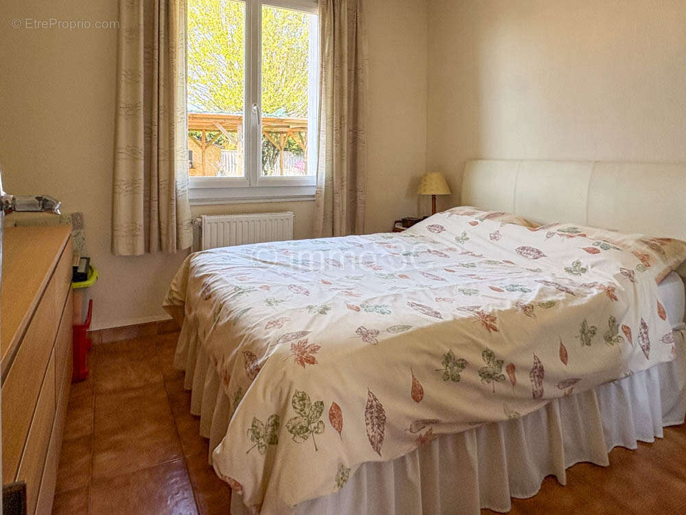 Maison à SAUZE-VAUSSAIS