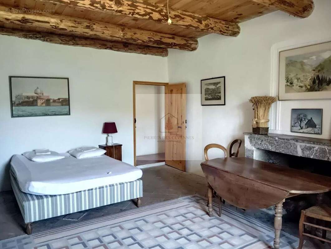 Maison à VALLERAUGUE
