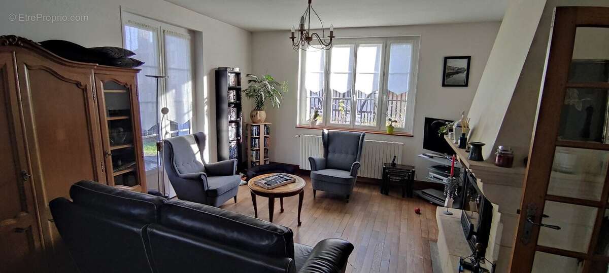 Maison à VIMOUTIERS