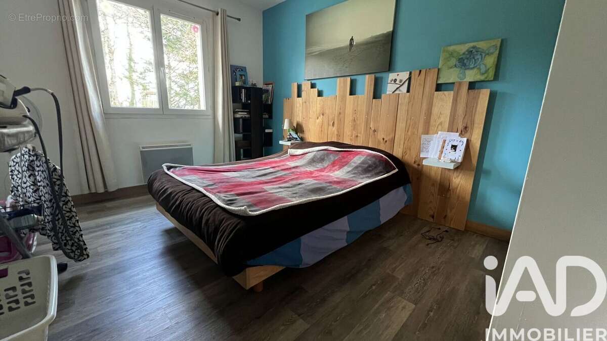 Maison 145 m² à Margueron  - photo 7
