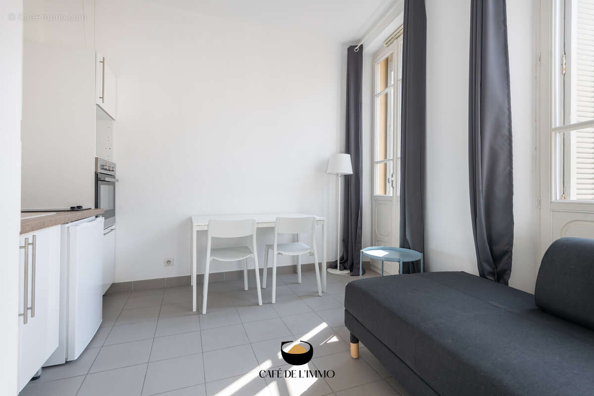 Appartement à MARSEILLE-2E