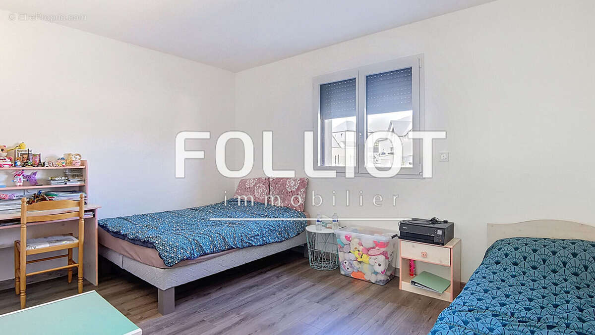 Maison à SAINT-MARTIN-DE-FONTENAY