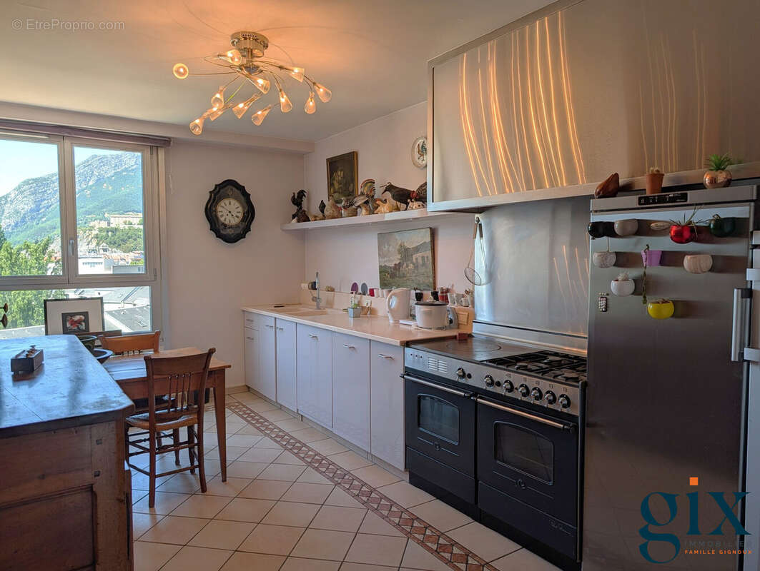Appartement 172 m² à Grenoble  - photo 4