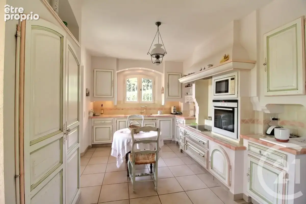 Maison 6 pièces 171 m² à vendre à Biot (06410) - photo 6