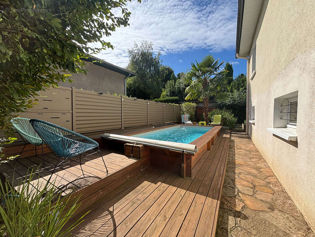 Maison à TASSIN-LA-DEMI-LUNE