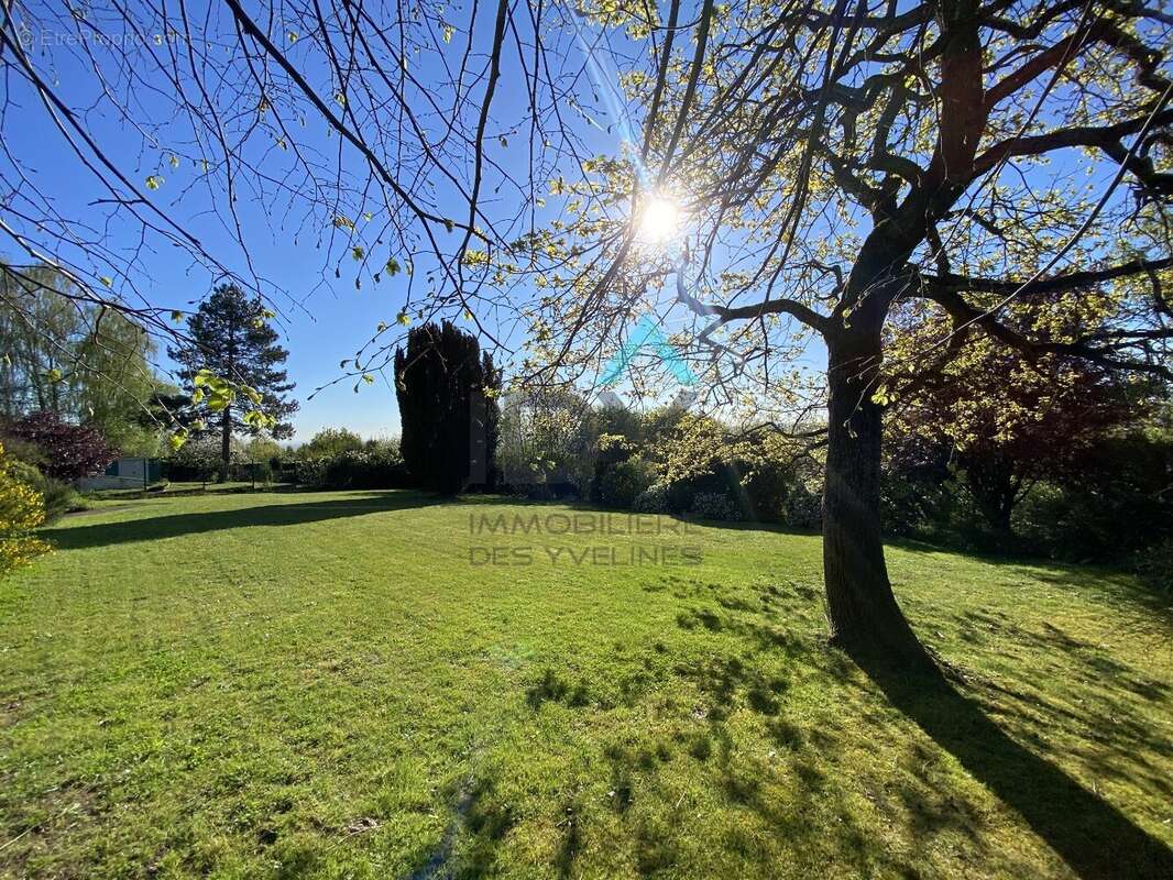 Maison à MAREIL-MARLY