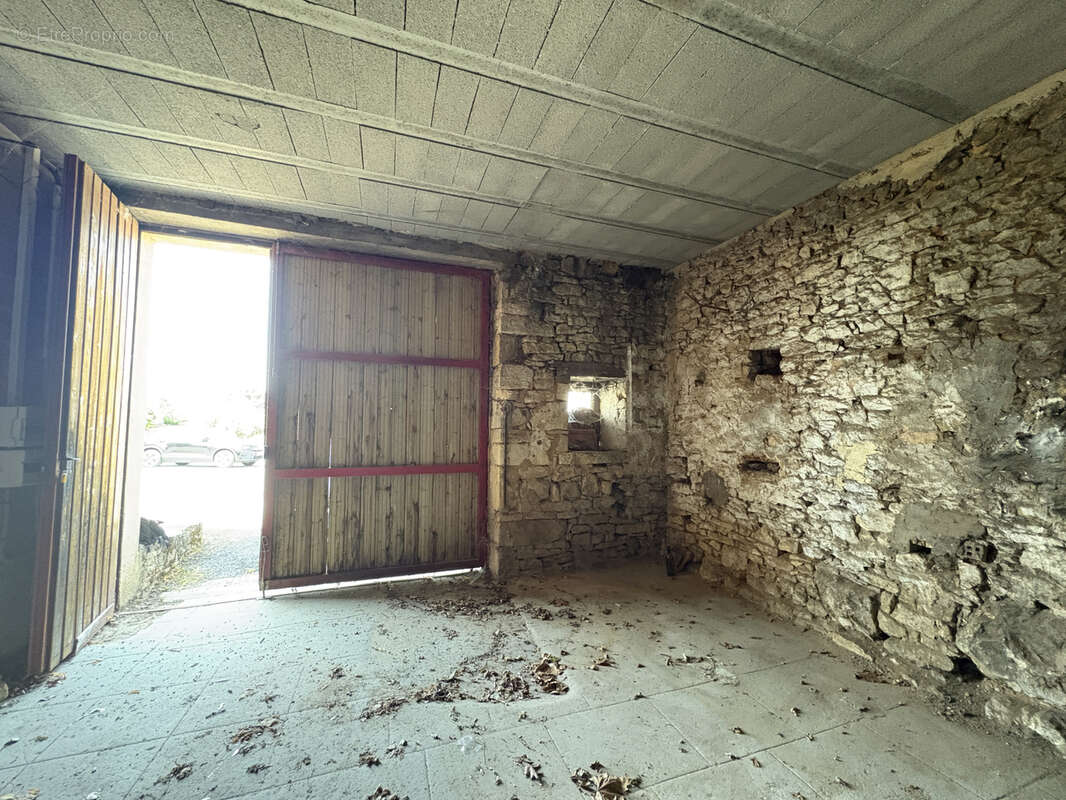 Maison de village en pierre avec grand garage   Villefranche-du-Périgord - photo 12