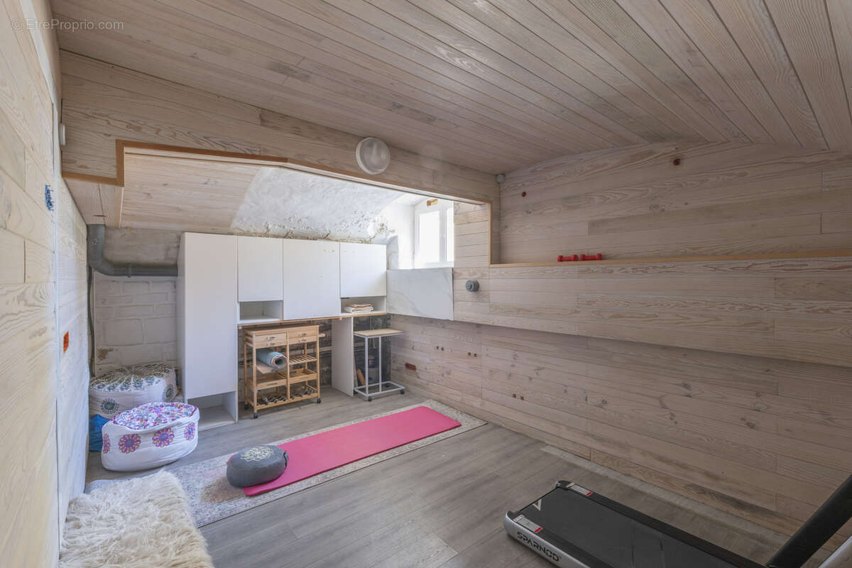 Appartement à MAISONS-LAFFITTE