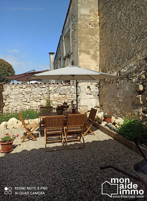 Maison 2 pièces 59 m² · à Langoiran · 58,6 m² · 162 000 €