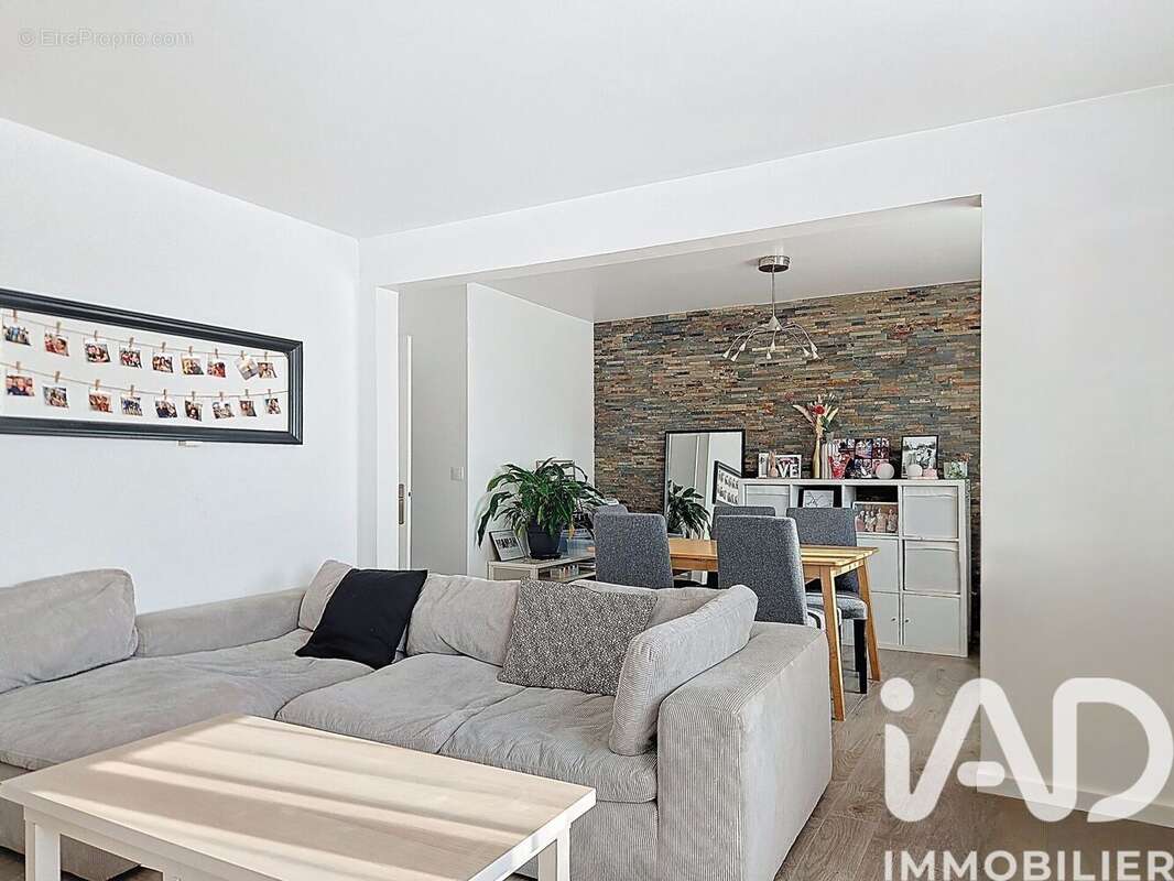 Photo 3 - Appartement à CORBEIL-ESSONNES