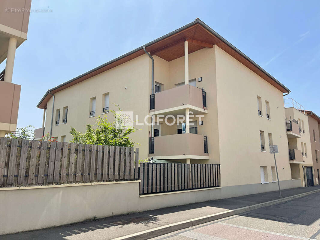 Appartement à vendre Meyzieu 3 pièce(s) 63 m2 - photo 9