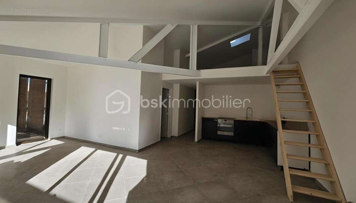 Appartement à DRAGUIGNAN