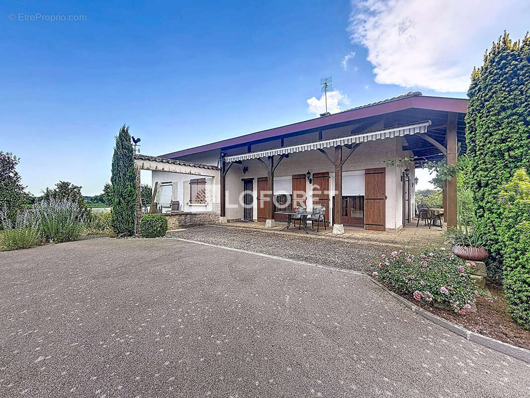 Maison à MARBOZ
