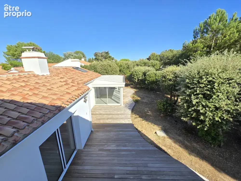 Maison 8 pièces 207 m² · à Saint-Jean-de-Monts · 207 m² · 556 000 €