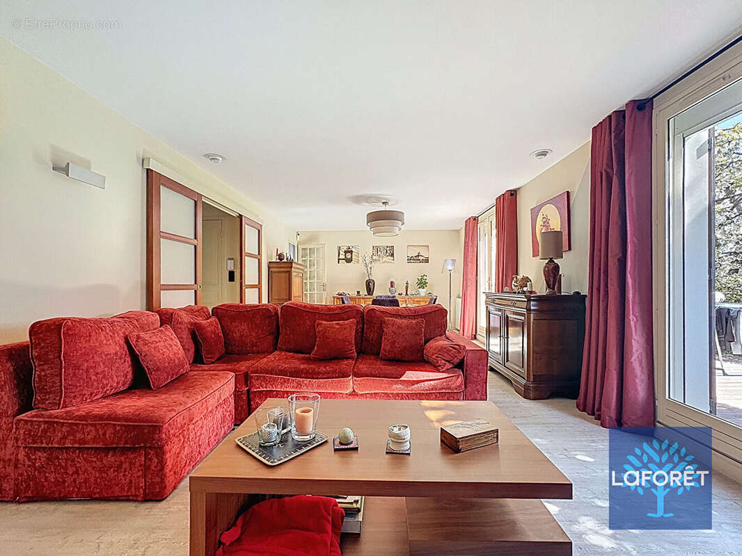 Maison à CHILLY-MAZARIN