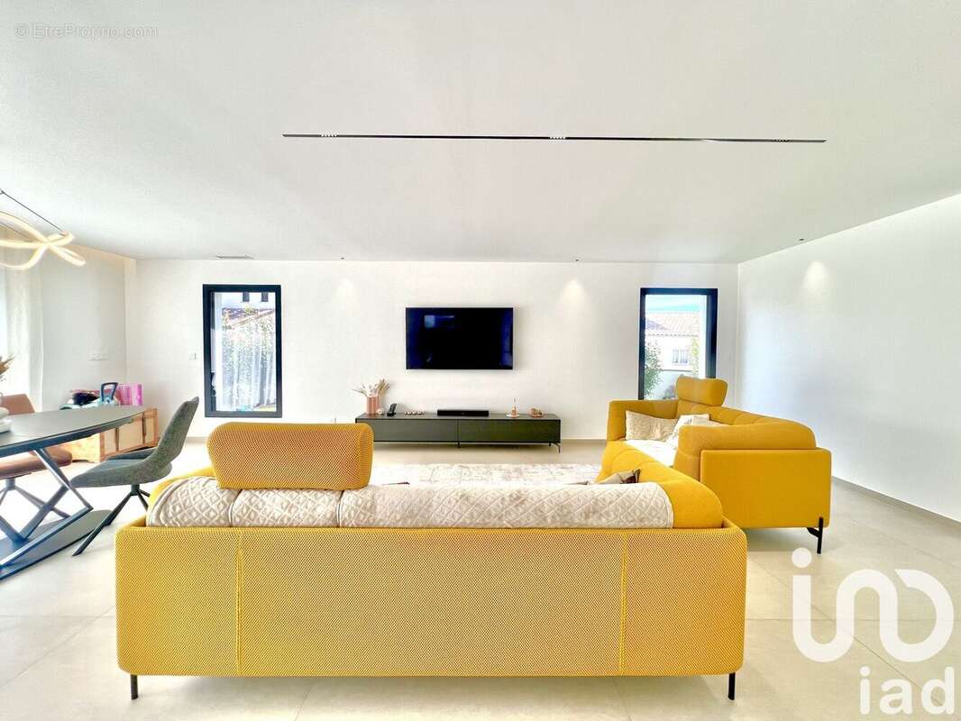 Photo 5 - Maison à CAVEIRAC