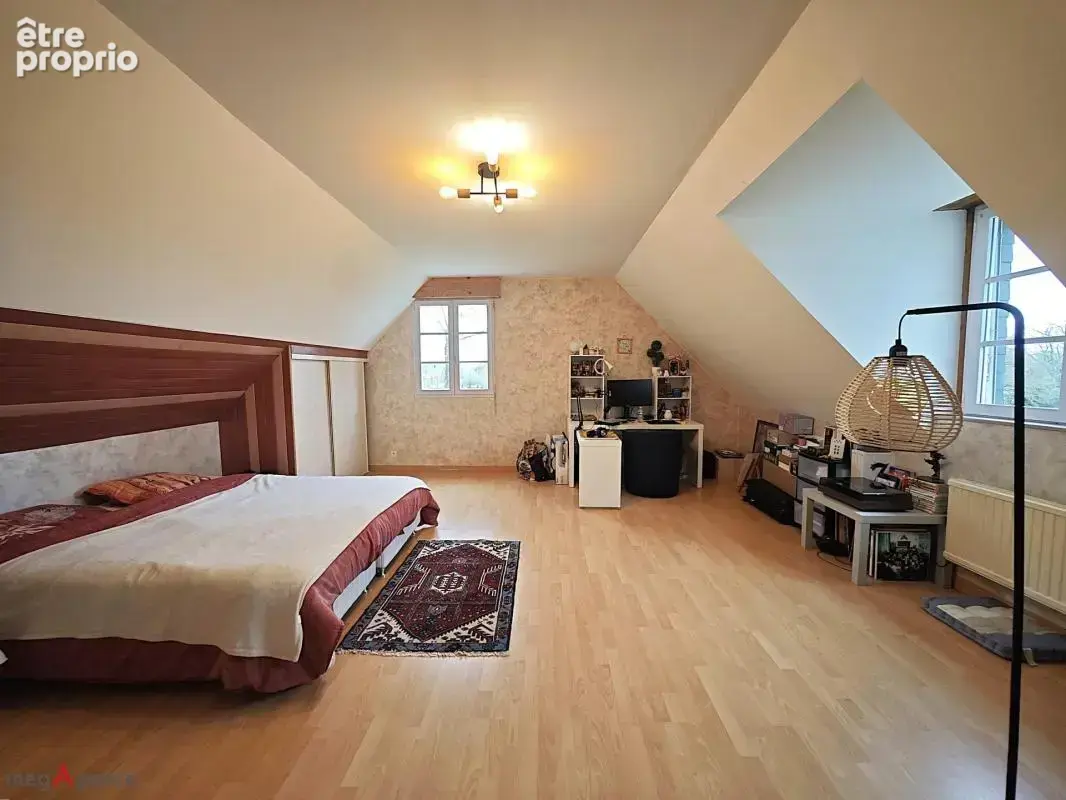 Maison 138 m² centre bourg - photo 11