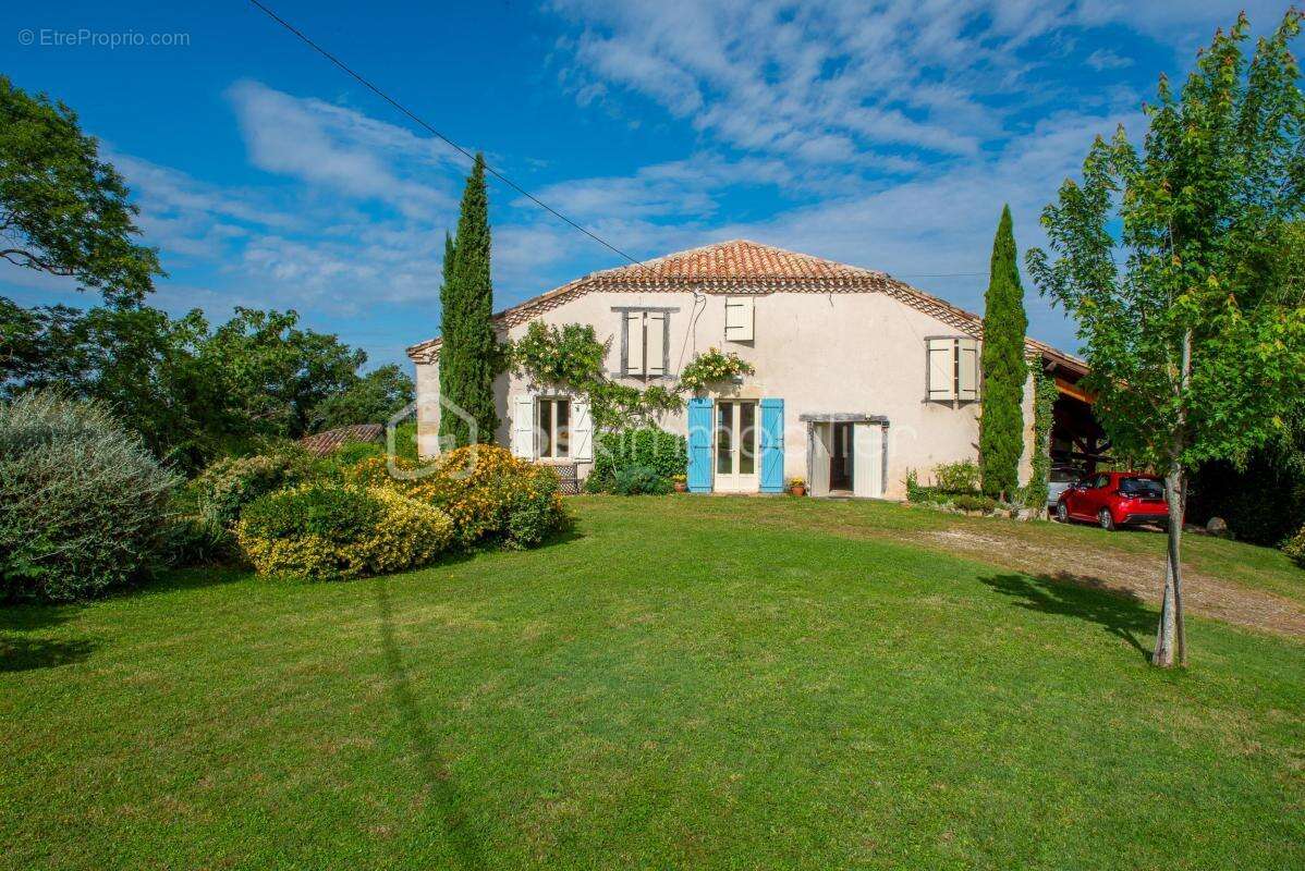 Maison à AUVILLAR