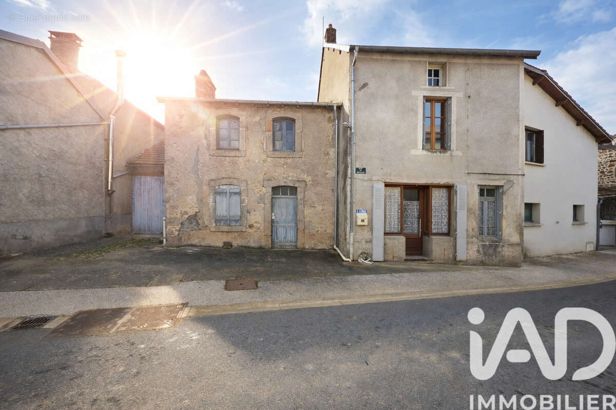 Photo 2 - Maison à SAINT-CLEMENT
