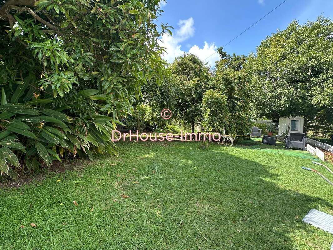 Maison à LA TRINITE