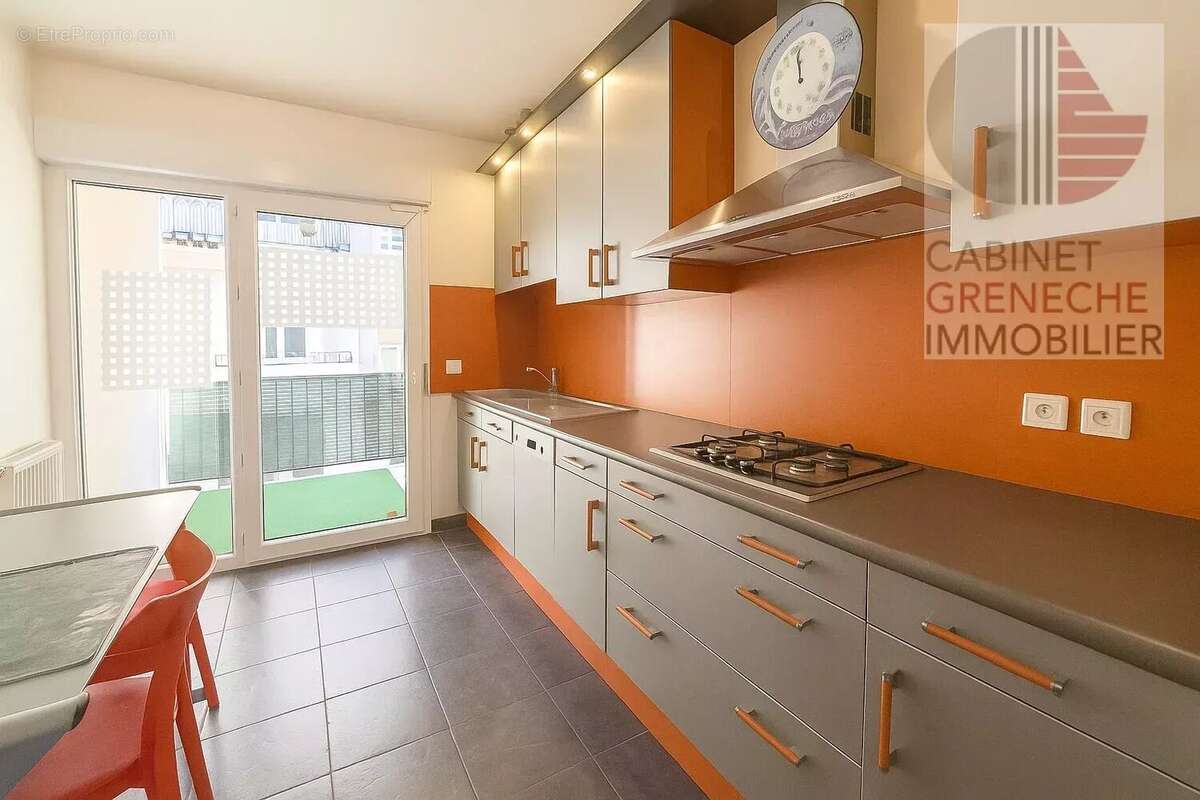 Appartement à EVIAN-LES-BAINS