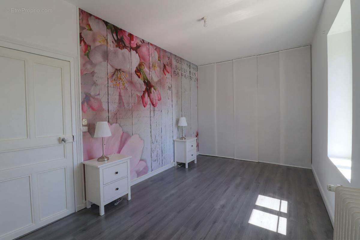 Maison à VILLIERS-EN-PLAINE