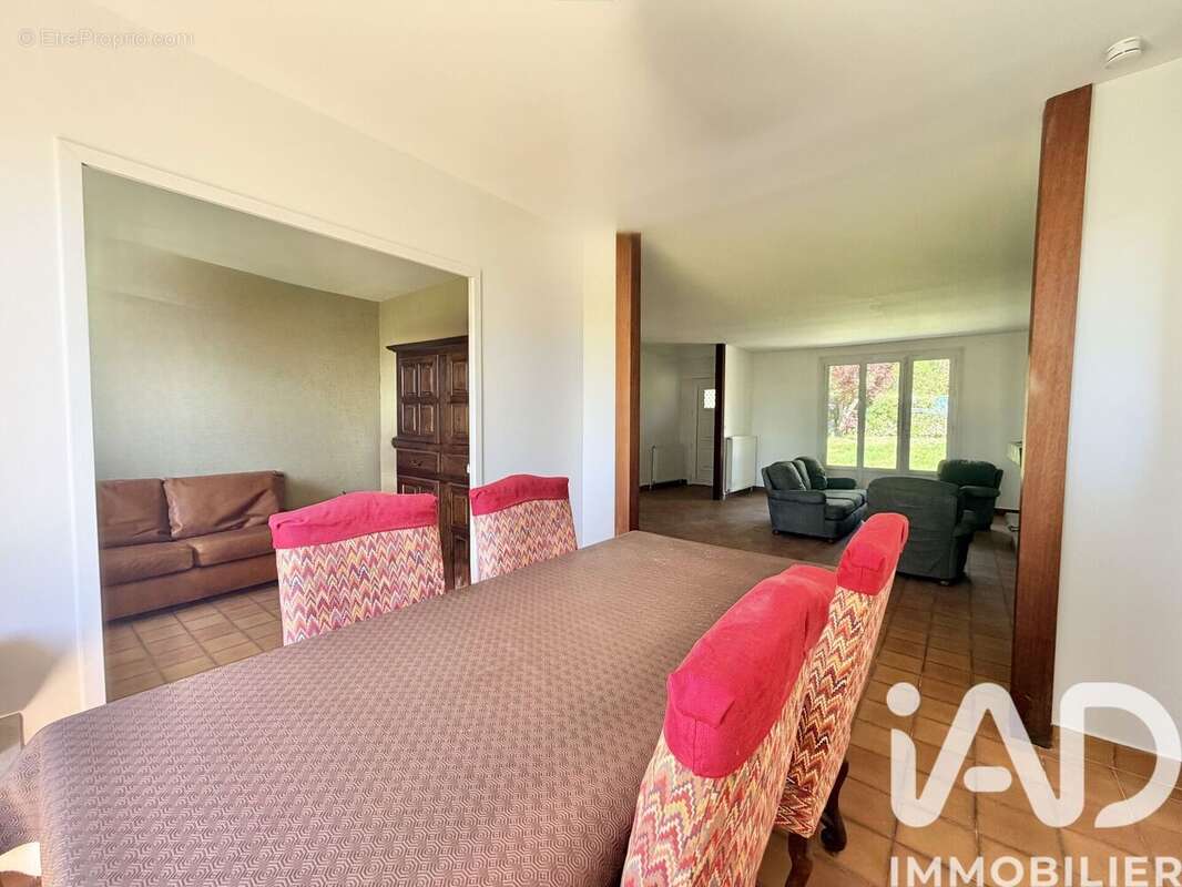 Photo 8 - Maison à SAINT-GERMAIN-LES-CORBEIL