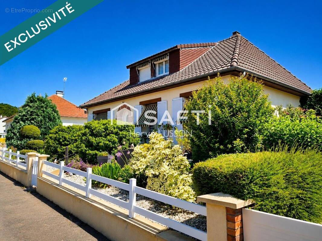 Photo 1 - Maison à SARGE-LES-LE-MANS