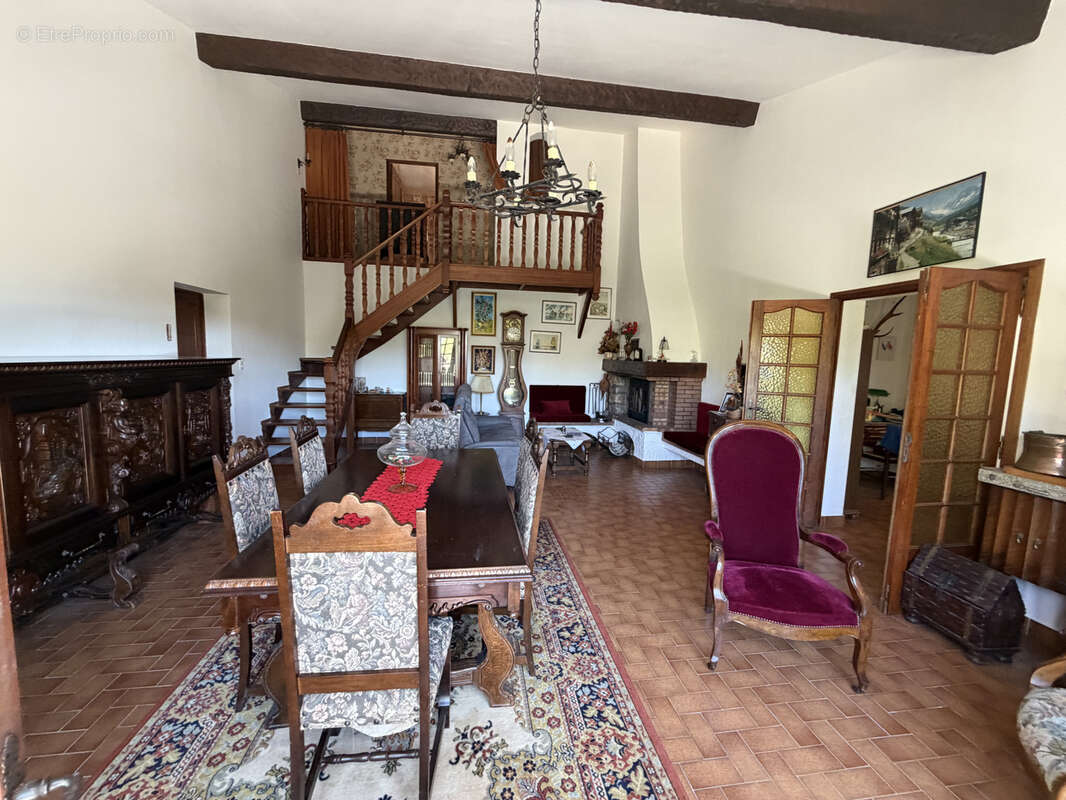 Maison à TRANS-EN-PROVENCE