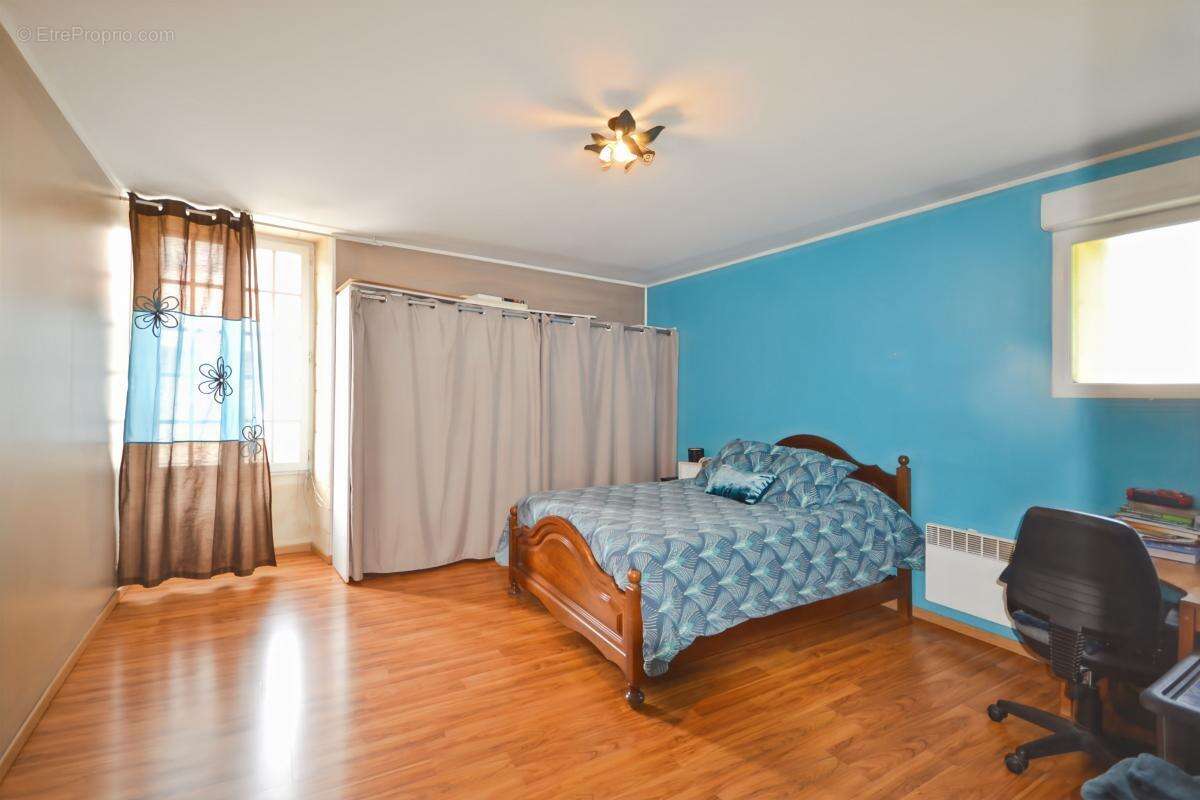 Maison à SAINT-BONNET-DU-GARD