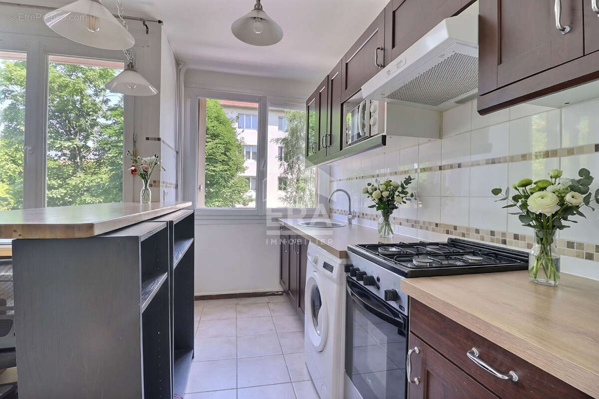 Appartement à COLOMBES