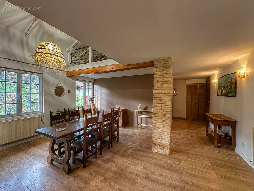 Maison à SAINT-JEAN-PIED-DE-PORT