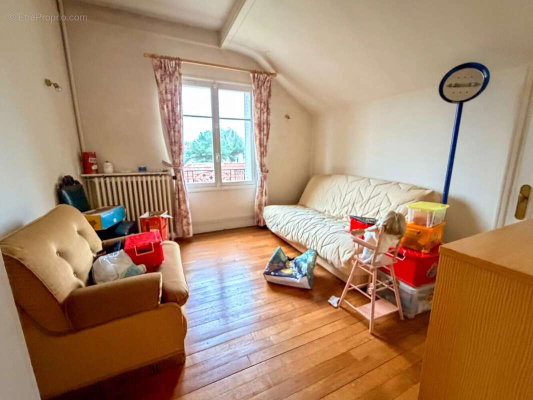Maison à VILLEMOMBLE