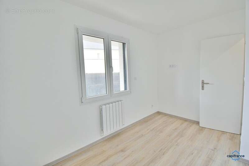 Maison à LES MONTILS