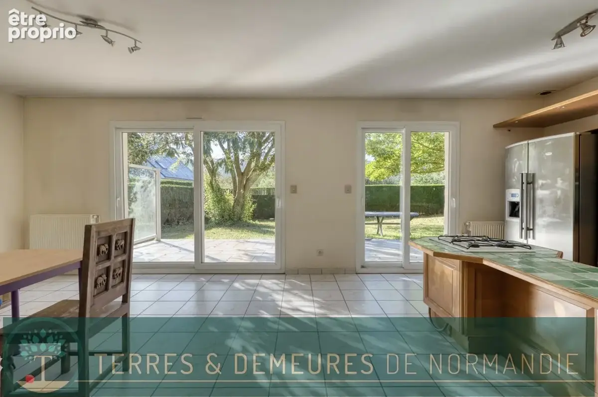 A vendre Martin-Église - Maison d'Architecte de 130 m² avec Jardin et Terrasse Plein Sud - photo 3