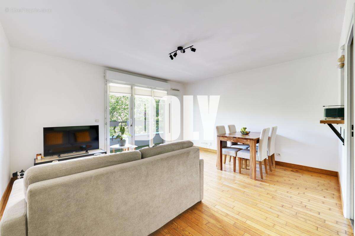 Appartement à MONTROUGE