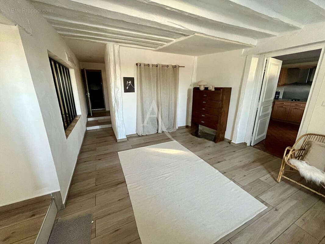 Maison à CHAMBRY