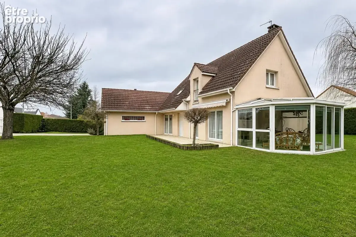 Spacieuse maison 5 pièces, 164 m² à Maillot - photo 5