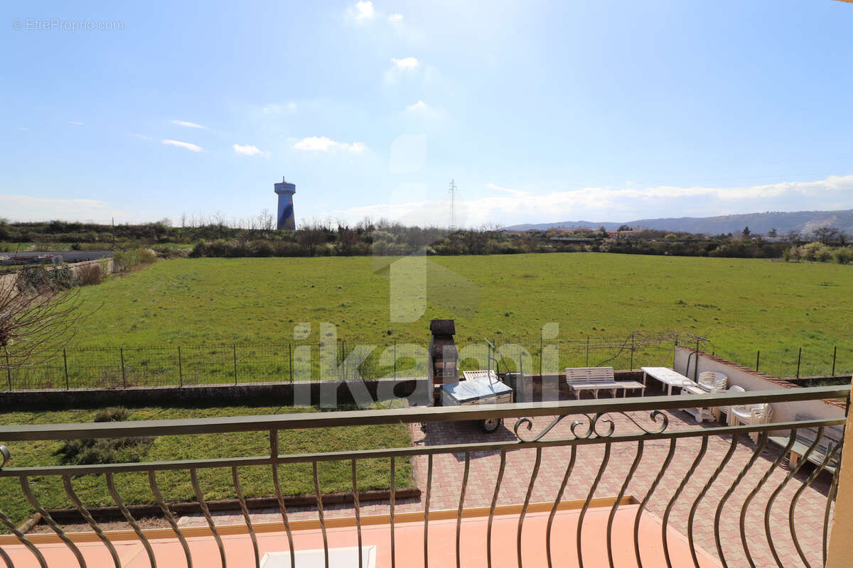 Villa 6 chambres avec fort potentiel à Saint-Rambert-d’Albon, en campagne sur 687 m2 de terrain ! - photo 9
