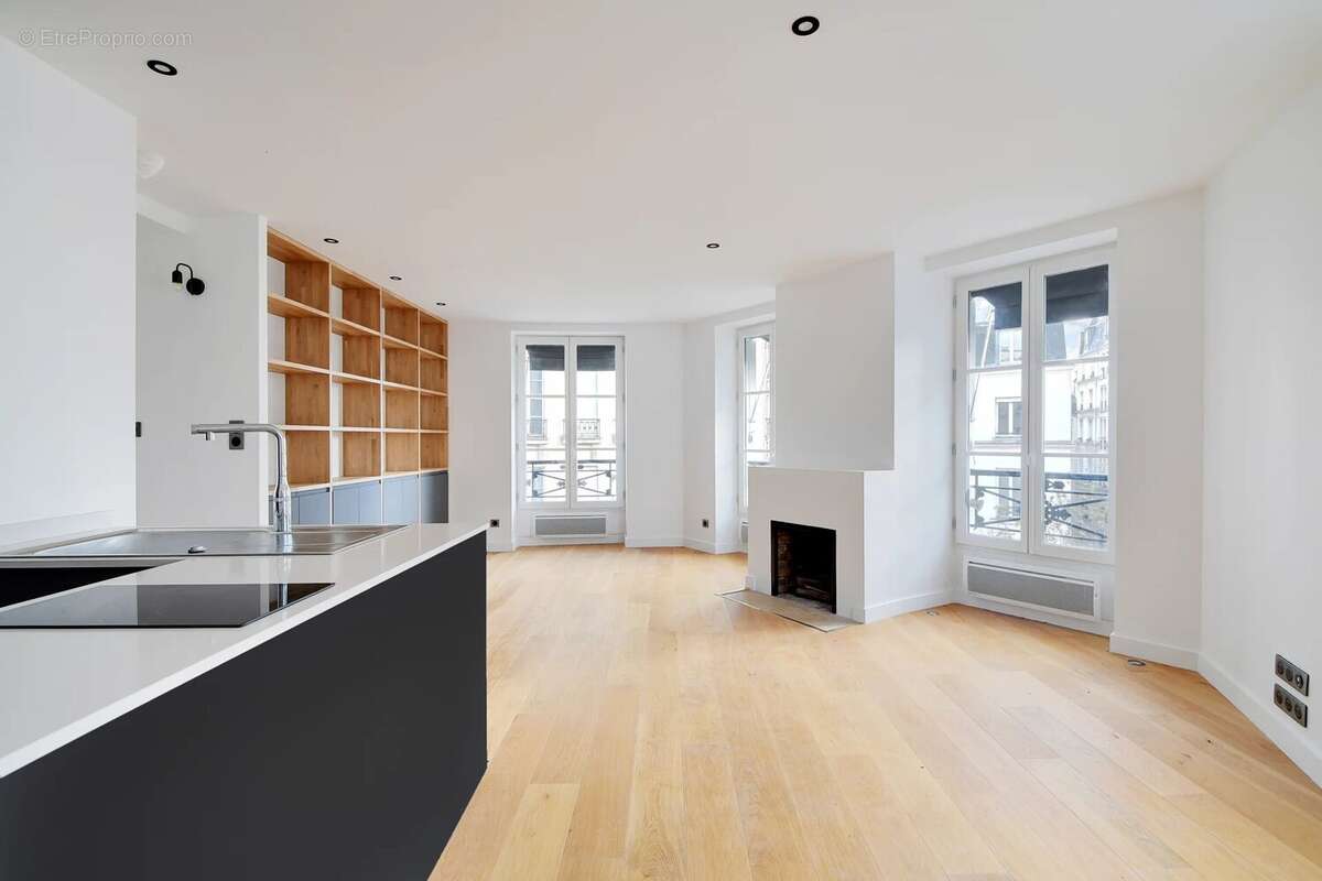 Appartement à PARIS-6E