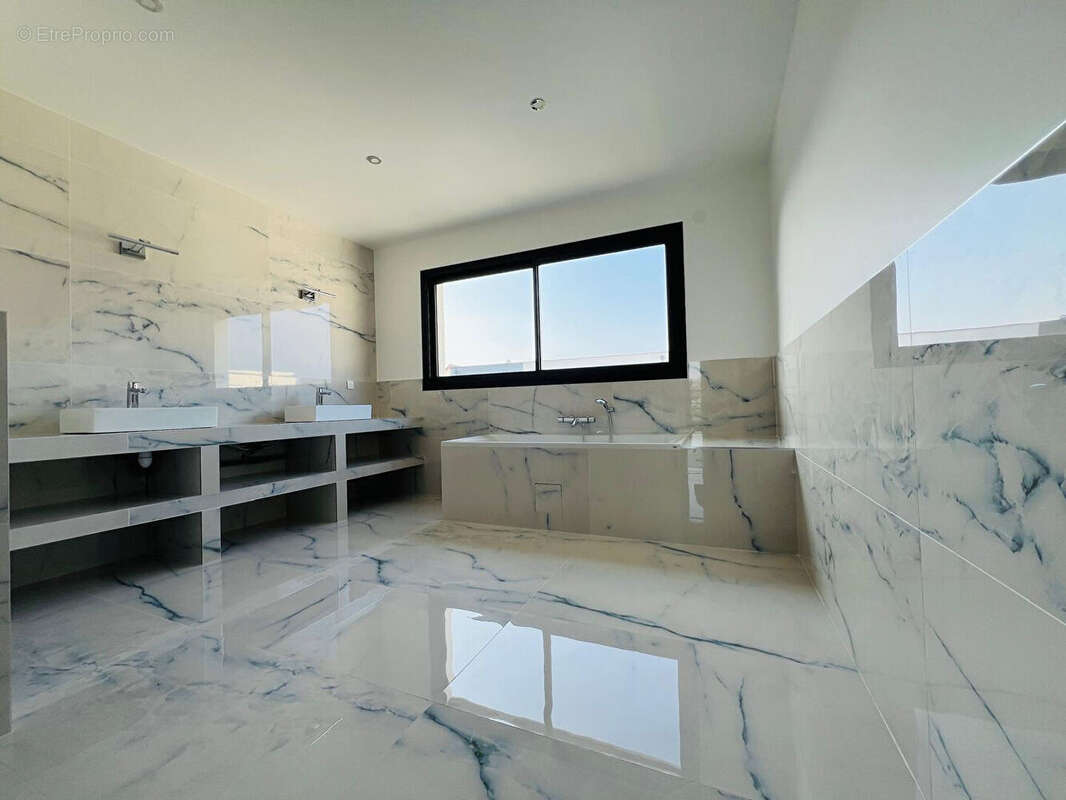 Maison à CONFLANS-SAINTE-HONORINE