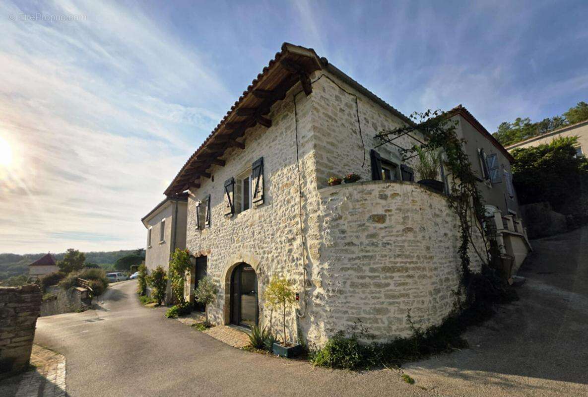 Maison à ESPERE