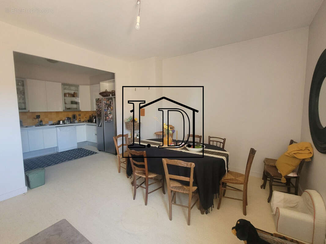 Salle à manger Appartement 1er