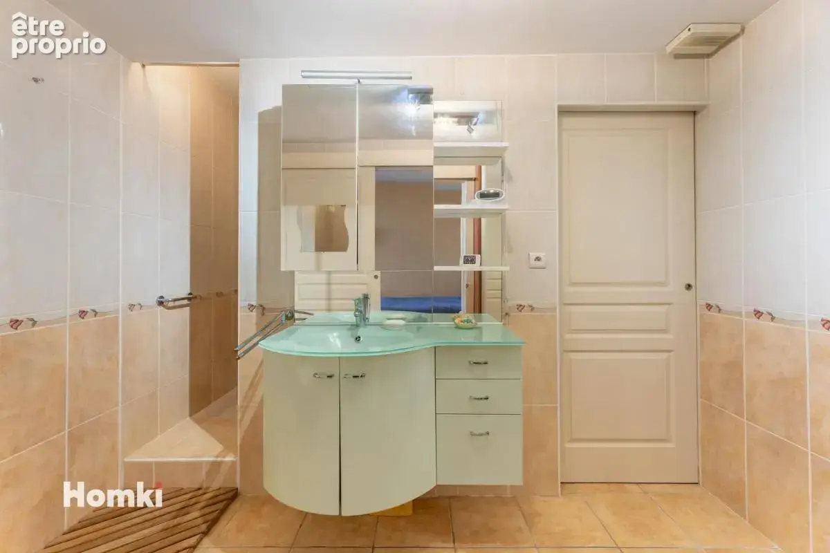 Appartement T5 de 130 m² à Montpellier 34000, Rue Verrochio - photo 13