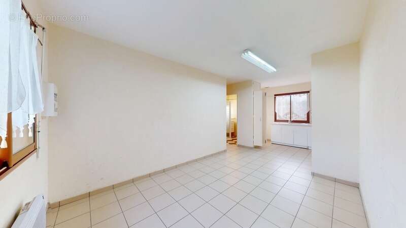 Maison 4 chambres + dépendances et grand terrain - photo 19