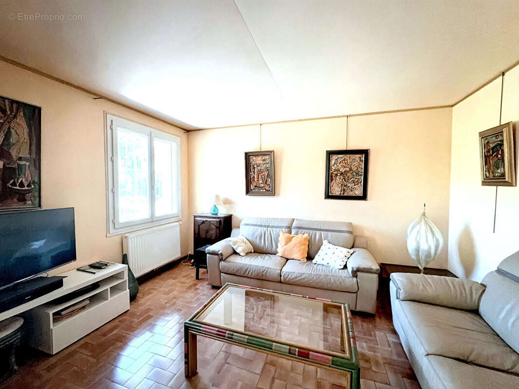 Maison à VILLENEUVE-LES-AVIGNON