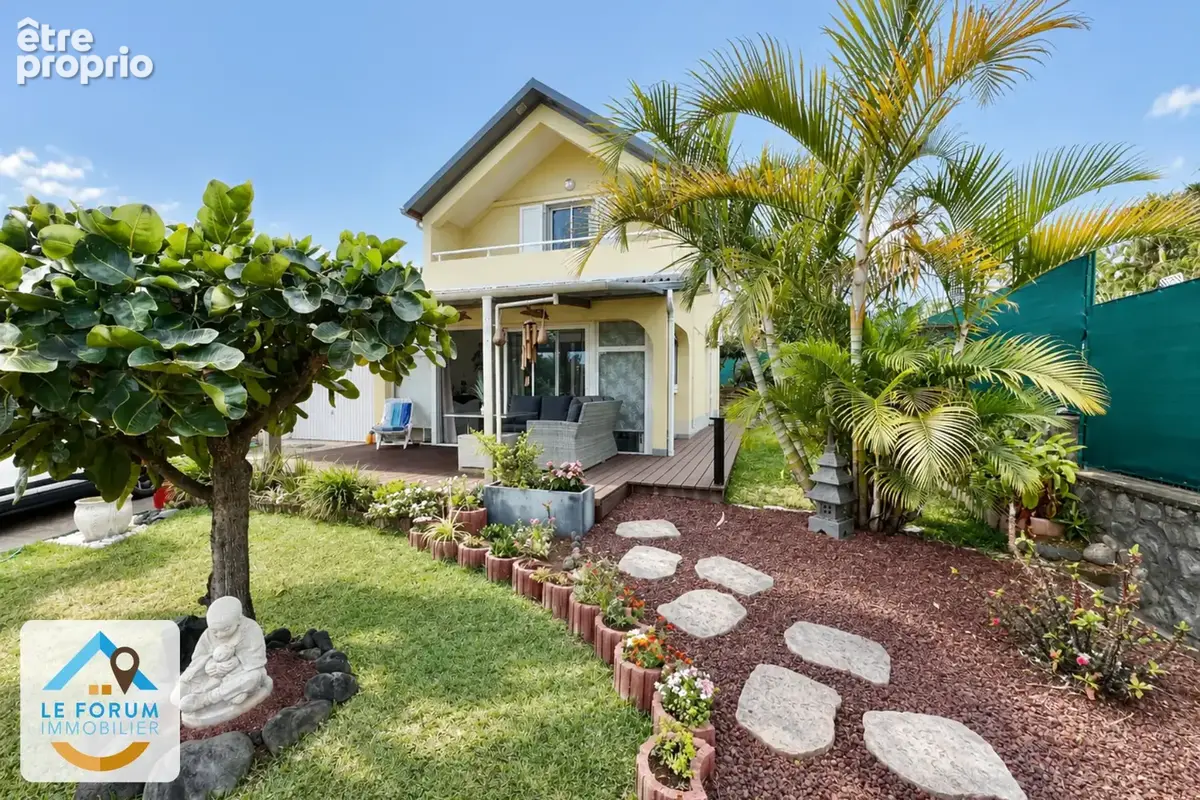 Photo Maison à Saint-Pierre au prix de 375 000€